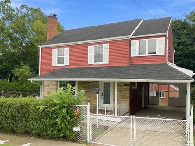 House for sale in Beaver, Pennsylvania