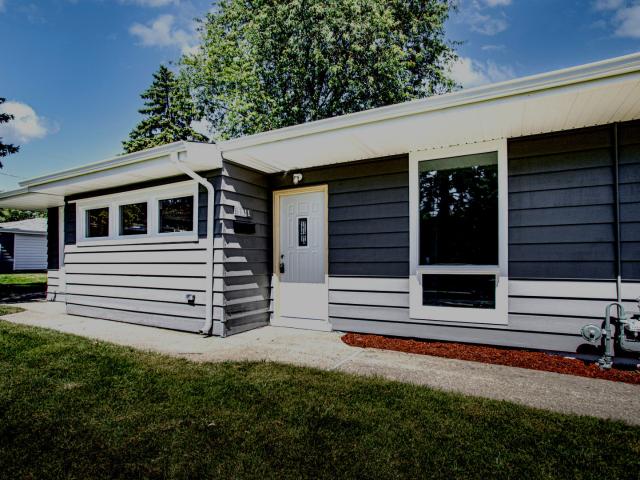 House for sale in Crest Hill, Illinois