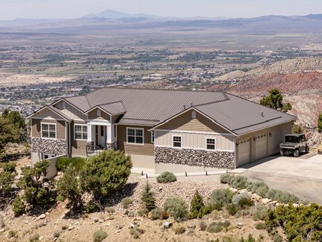 House for sale in Iron, Utah