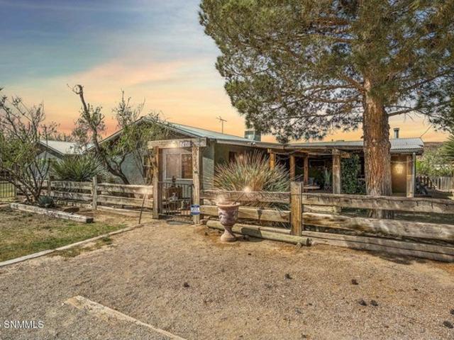 House for sale in Dona Ana, New Mexico