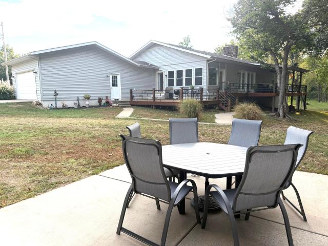 House for sale in Stockton, Cedar County