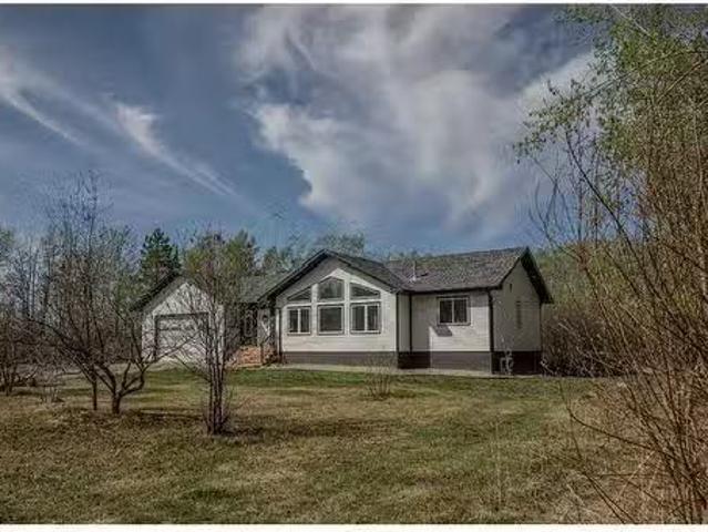 House for sale in Mackenzie County, Alberta