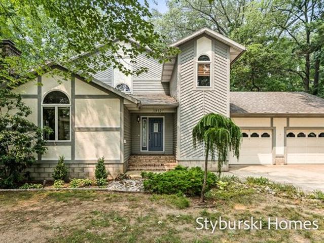 House for sale in Spring Lake, Michigan