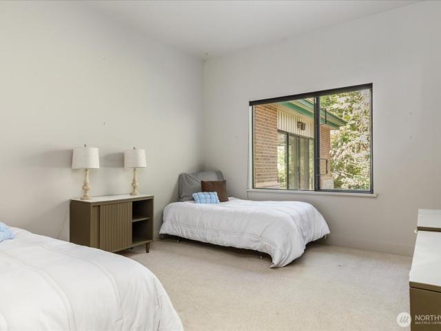 House for sale in Oak Harbor, Washington