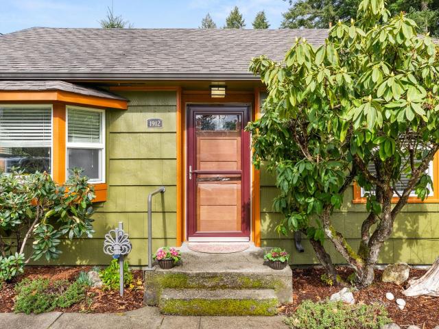 House for sale in Thurston, Washington