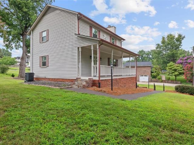 House for sale in Mount Airy, North Carolina