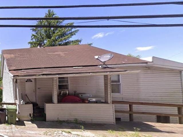 House for sale in Morgantown, West Virginia