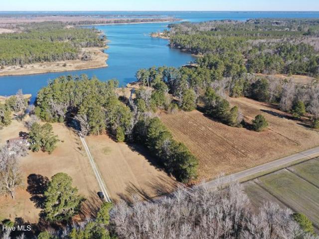 Land for sale in Aurora, North Carolina