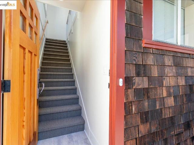 Condo for sale in Berkeley