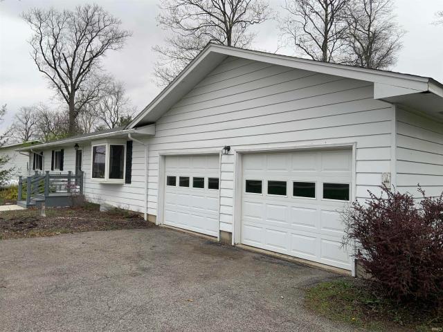 House for sale in Monroeville, Indiana
