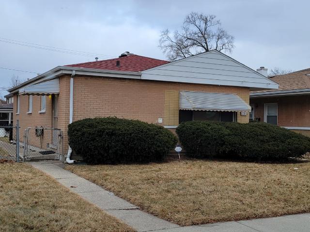 Property for sale in Broadview, Illinois