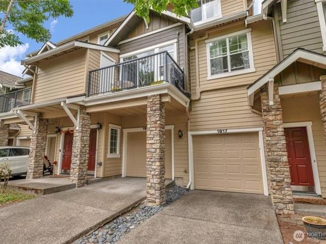 Townhouse for sale in Issaquah, Washington