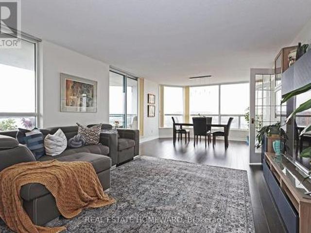 Condo for sale in Scarborough North, Toronto