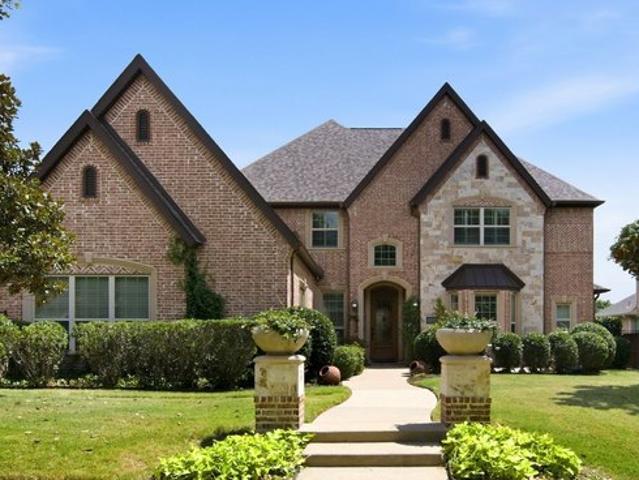 House for sale in Broughton, Colleyville
