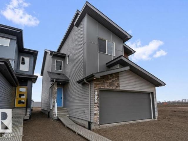 House for sale in Wedgewood, Alberta