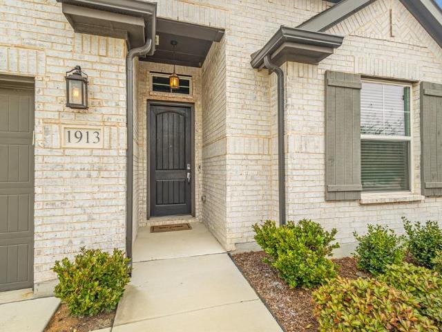 House for sale in Denton, Texas