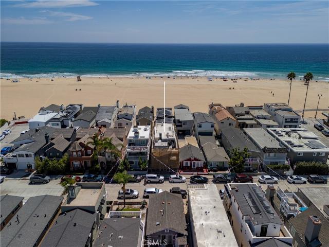 House for sale in Corona Del Mar, California