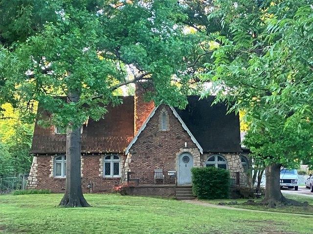 House for sale in Mockingbird Lake, Tulsa