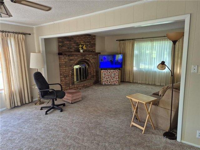 House for sale in Leavenworth, Leavenworth County