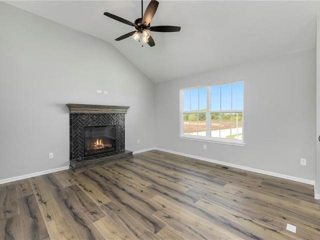 House for sale in Harrisonville, Missouri