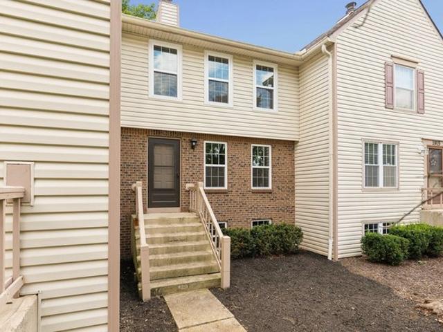 Condo for sale in Powell, Ohio
