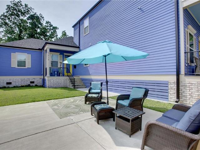 House for sale in Arabi