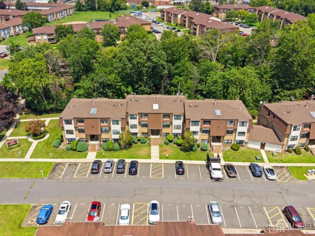 Condo for sale in Edison, New Jersey
