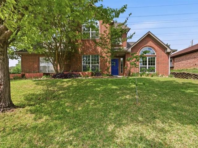 House for sale in Grand Prairie, Texas