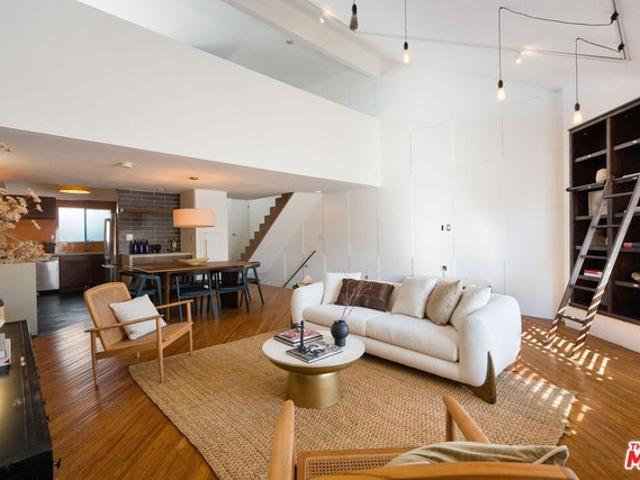 Condo for sale in Santa Monica, California