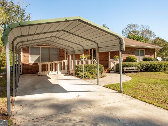 House for sale in Winona Park, Waycross