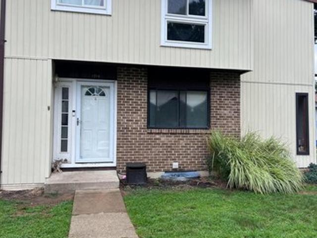 Townhouse for sale in Crofton, Maryland