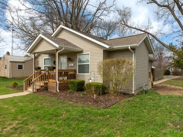 House for sale in Murphysboro, Illinois