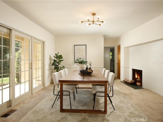 House for sale in Altacanyada, La Cañada Flintridge