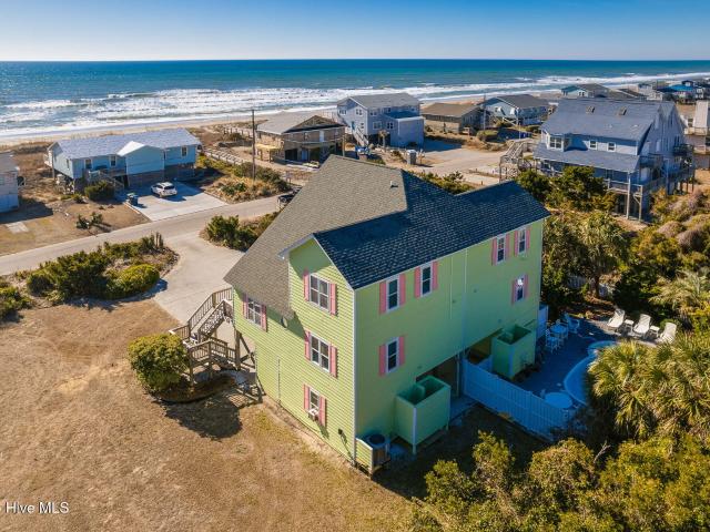 Townhouse for sale in Emerald Isle, North Carolina
