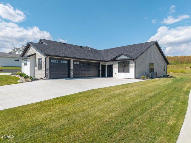 Townhouse for sale in Bismarck, North Dakota