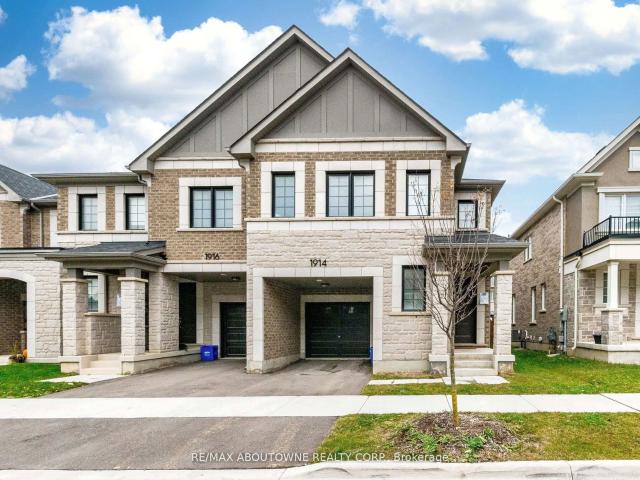 Townhouse for sale in Woburn, Ontario