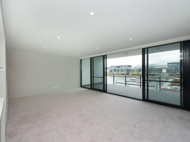 Apartment for rent in Kingston Foreshore, South Canberra