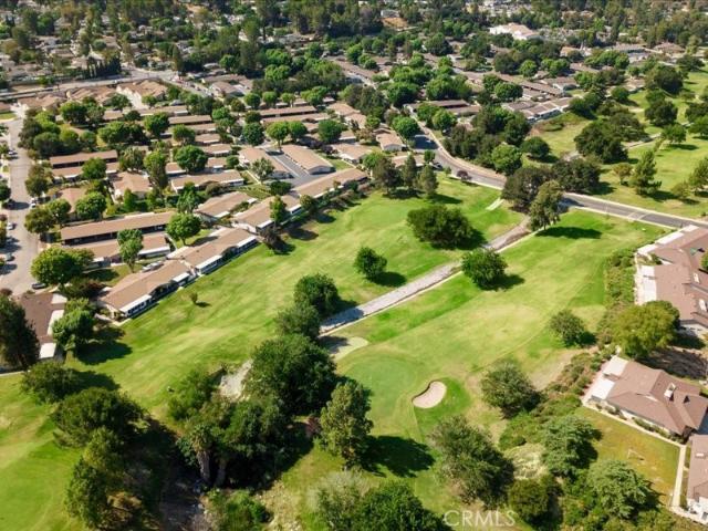 Condo for sale in Friendly Valley Country Club, Santa Clarita