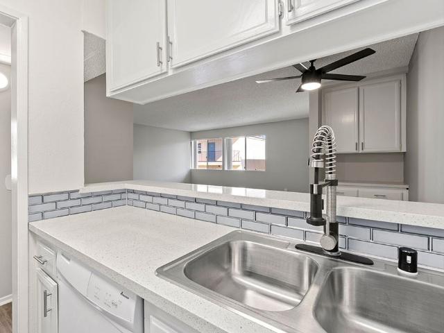 Apartment for rent in Reseda, Los Angeles