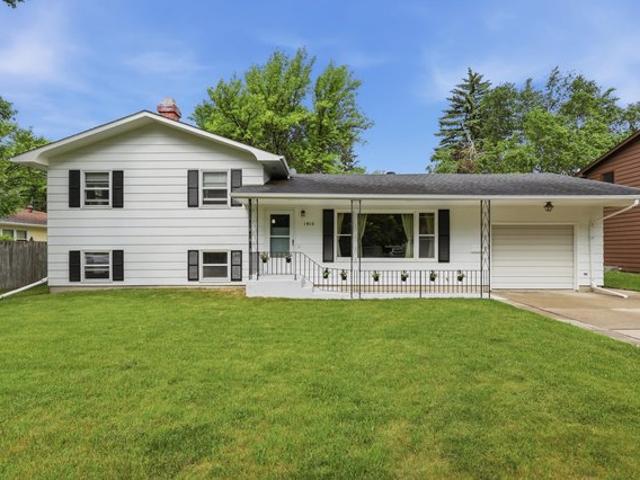 House for sale in Moorhead, Minnesota