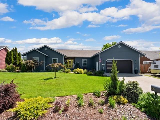 House for sale in Columbia Falls, Montana