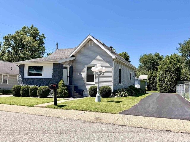House for sale in Bedford, Indiana