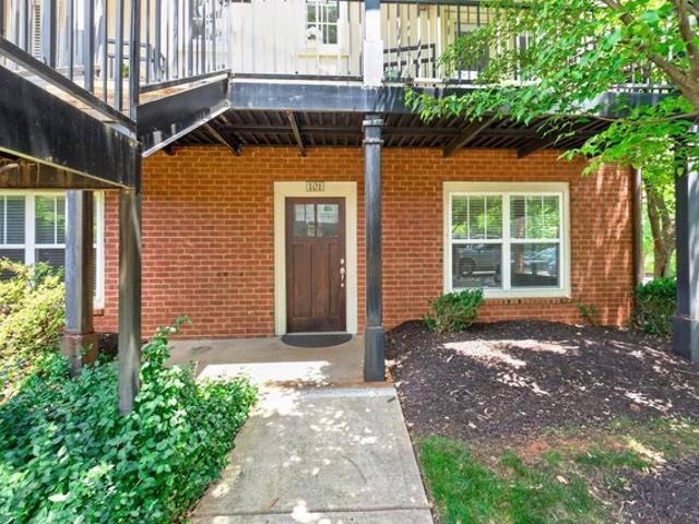 Condo for sale in Virginia