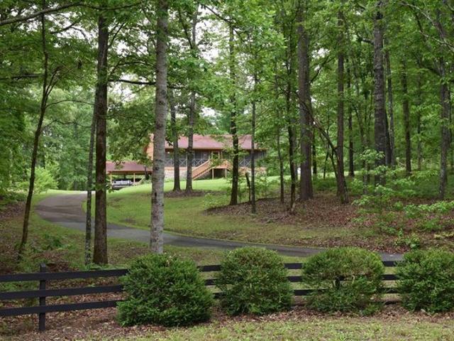 House for sale in Coosa, Alabama