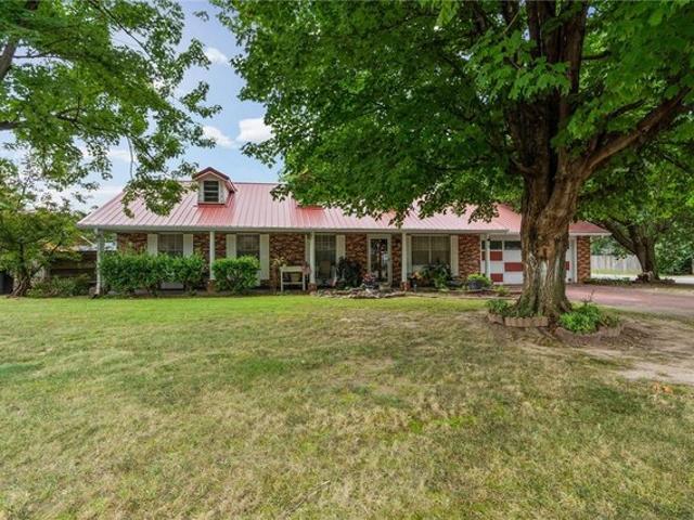 House for sale in Ark