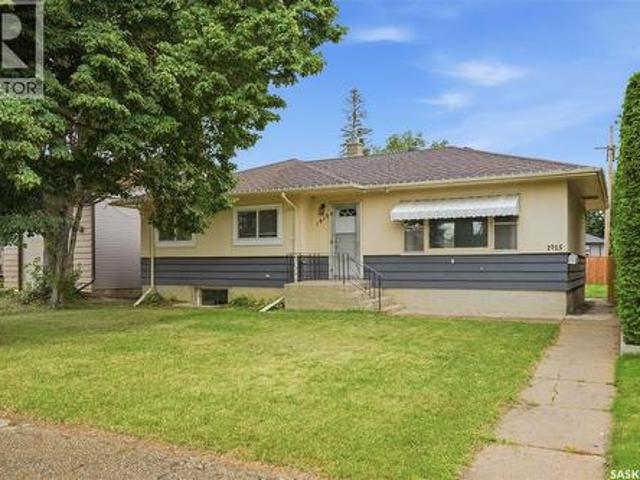 House for sale in Saskatoon, Saskatchewan