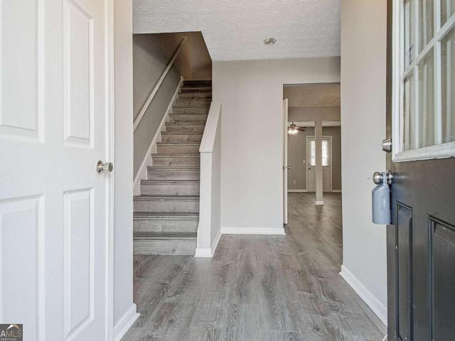Townhouse for sale in Southfield Station, Lovejoy