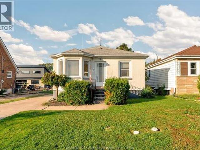 House for sale in East Windsor, Windsor