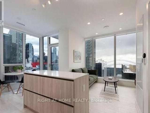 Condo for sale in Spadina—Fort York, Toronto