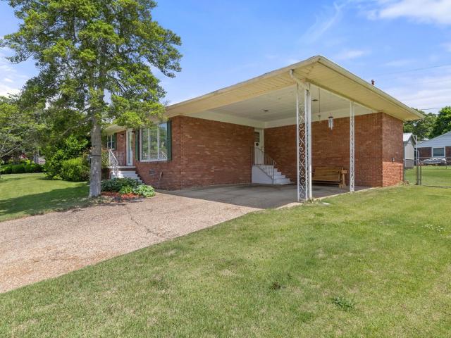 House for sale in Sheffield, Alabama